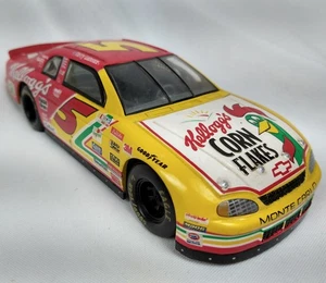 1998 NASCAR Terry Labonte #5 Monte Carlo 1:24 Diecast Car Racing Champions - Bild 1 von 19