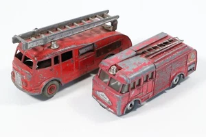 Dinky TOYS Fire Engines 259 an 555, Made In England ALL Original no boxes - Picture 1 of 9