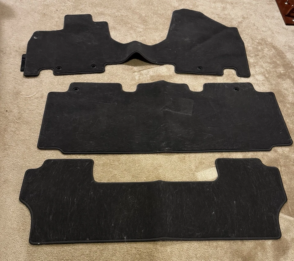 Juego de alfombrillas gris oscuro Honda Odyssey 2011 2017 OEM NH597L 83600-TK8 OEM Foto 1 de 1