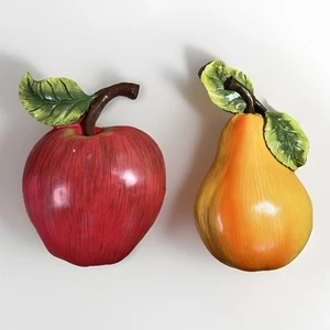 Juego de 2 Acentos de Pared Vintage Toque de Clase Manzana y Pera 9.5" y 11" - Imagen 1 de 9