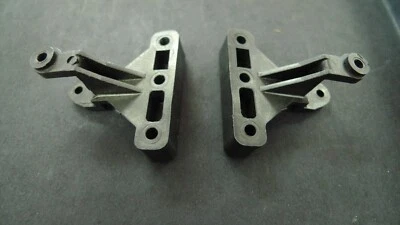 Vintage RC RC10L Suspension Steering Arms Black 4115 Pristine - Image 1 of 2