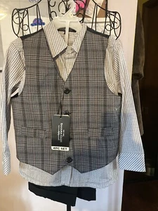Sahara club Boys Tuxedo Size 4 Vest, Shirt, Black Slacks - Picture 1 of 4