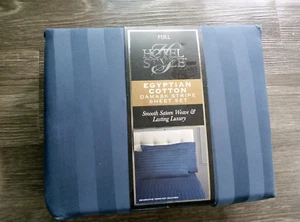 Hotel Style 4-Piece 600 Thread Count Navy Stripe Egyptian, Full-Deep Pocket - Picture 1 of 3