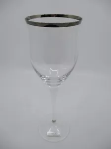 NORITAKE COPA DE AGUA TRIBUTO ESTERLINA - 9 1/4" X 3" 0206H - Imagen 1 de 1