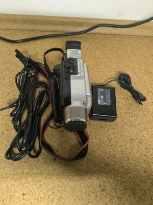 JVC GR-DVL157E MiniDV Camcorder Digital Video Camera - Bild 1 von 4