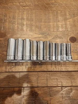 *SNAP ON TOOLS 10PC METRIC  DEEP CHROME SOCKET SET - Image 1 of 4