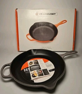 Le Creuset Enameled Cast Iron Signature Iron Handle Skillet - 11.75" (2-3/8 qt.) - Picture 1 of 6