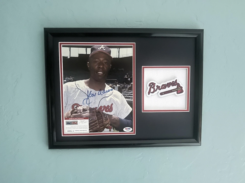 Hank Aaron PSA/DNA Autographed 12X16 Matted Photo 8X10 HOF Home Run King Braves  - Image 1 of 4