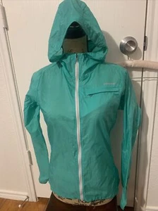 Cortavientos Patagonia XS para mujer con capucha cremallera completa verde claro nuevo sin etiquetas - Imagen 1 de 14