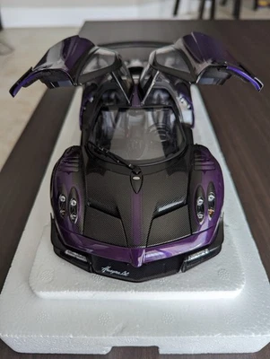 PAGANI HUAYRA BC DESIGNO VIOLA PSO & CARBON 1:18 by AUTOART 78278 RARE - Image 1 of 4
