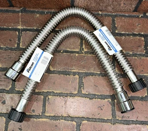 24-in x 1-in SS Flex Water Connector w/ 1-in PTC & 1-in Nylon FIP - Picture 1 of 8