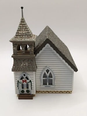 The Country Church Sarah Plain & Tall Collection Sello 1994 - Escala HO Foto 1 de 4