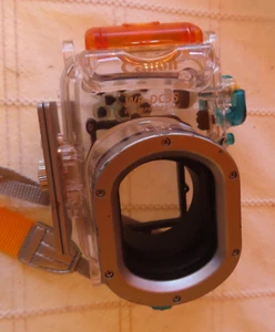 Canon Digital Camera Waterproof Case WP-DC35 - Picture 1 of 7
