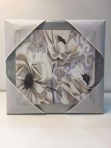 QUADRO MODERNO CON CORNICE ARGENTO E TELA CON FIORI 39x37 cm - Imagen 1 de 3