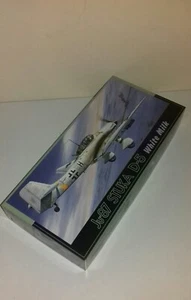JUNKERS 87 D5 STUKA WHITE MILK KIT 1/72 FUJIMI F-16+DECAL REGIA AERON. VEDI NOTE - Foto 1 di 3