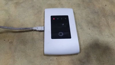 Vodafone R218 Mobile Wifi HOTSPOT Dongle Internet DNGL117 - Immagine 1 di 4