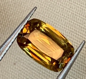1.2 Ct Natural Yellow Sphene/Titanite long Cushion Cut Loose Gemstone @Pakistan. - Picture 1 of 7