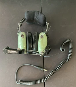 DAVID CLARK H10-36 Headset with M-1/DC Dynamic Microphone Lighty Used - Picture 1 of 12