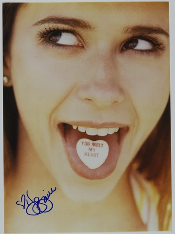Jennifer Love Hewitt Autograph Signed Magazine Photo JSA COA 9 x 12 Cover