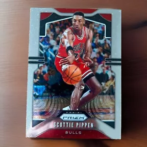2019-20 Panini Prizm #10 Scottie Pippen Chicago Bulls Basketball Card NBA - Picture 1 of 2