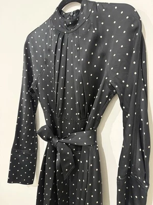 Vestido Seed tamanho 8AU Midi Bolinhas Preto Manga Longa Bolsos Festa Romântica - Imagem 1 de 4