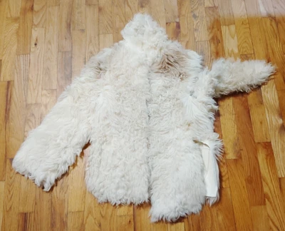 RASPADURA DE CORDERO RIZADO Piel de oveja de Mongolia Marfil/Marrón Remanente Peludo Foto 1 de 4