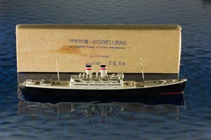 Hamburg  Hersteller Wiking 105c/8 ,1:1250 Schiffsmodell - Picture 1 of 4