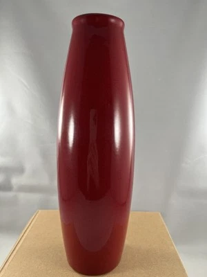 Vaso Scheurich Amano Oxblood Vermelho Feito na Alemanha Cilindro 10.5"H Pier 1 Importações  - Imagem 1 de 4