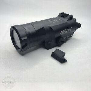 X300UH-B tactical flashlight 1000 lumens LED White Light