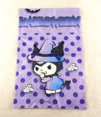 Decoración de Halloween Hello Kitty Kuromi púrpura 12x18 pulgadas Bandera de jardín de patio Foto 1 de 2