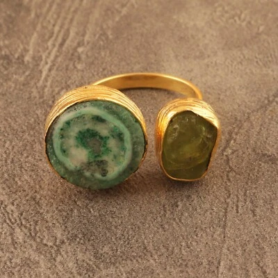 Anillo de cuarzo solar peridoto de dos piedras galvanizado en oro anillo ajustable Foto 1 de 3