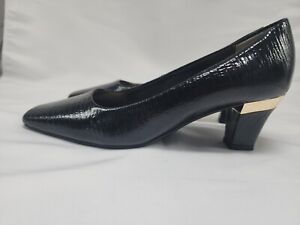 Vintage J RENEE Mary Black Gold Metal  Lizard Square Toe Pumps Heels Size 7.5 M 