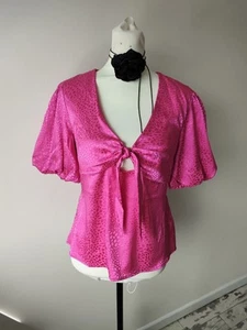Lipsy Ladies Pink Silky Puffed Sleeve Short Top Size 12 Festival Summer - Picture 1 of 8