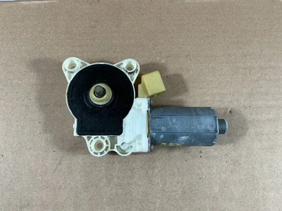 Motor ventana delantera izquierda mercedes-benz e500 2003-2009 a2118202942 fabricante de equipos originales Foto 1 de 4