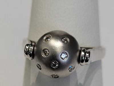 Anillo bola giratoria oro blanco 14k engastado con 20 diamantes naturales Foto 1 de 4