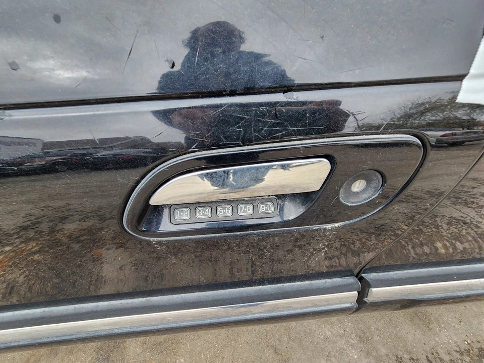 LINCOLN CONTINENTAL 1998 1999 2000 01 2002 MANIJA DE PUERTA EXTERIOR DELANTERA IZQUIERDA NEGRA Foto 1 de 1