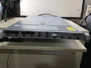 CISCO UCS C220 M4 FMC1000-K9 V01 1x E5-2620v4 @ 2.1GHZ 2x 770W PSU NO RAM HDD - Picture 1 of 11