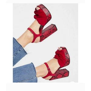 Free People Jeffrey Campbell Jessa Platform Sandals Sz 7.5 M Snake Animal Print - Picture 1 of 11