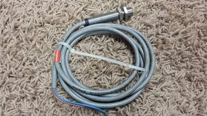 Sensor de proximidad roscado Turck Bi2-G12-AZ31X/S502 W278 - Imagen 1 de 1