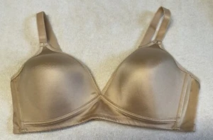 Wacoal Camiseta Sujetador 36D Basic Beauty Inalámbrico 856192 Cobertura Completa Beige Usado en Excelente Condición - Imagen 1 de 7