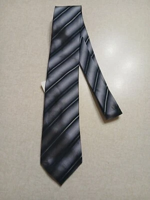 Kenneth Cole Reaction Silk Tie Silver Black Oakland Stripe - Image 1 of 4