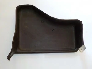 ALFA ROMEO ALFETTA 2000 SEDÁN Usado Original TABLERO INFERIOR PAQUETE ESTANTE - Imagen 1 de 12