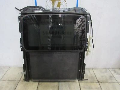 ROOF GLASS FOR 13 14 15 16 17 18 19 20 LINCOLN MKZ - Image 1 of 2