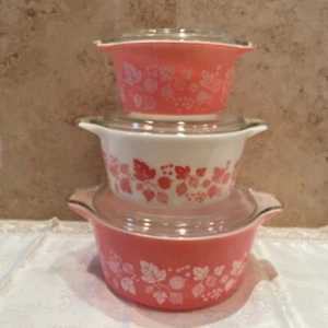 Pyrex Gooseberry Pink Cinderella 3pc Casserole Set 473 474 475 - Picture 1 of 10