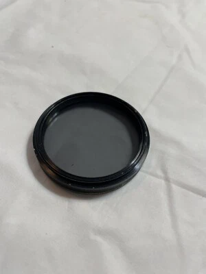 VIVITAR Polarizing Filter 52mm with plastic cover - MADE IN JAPAN - Image 1 of 4