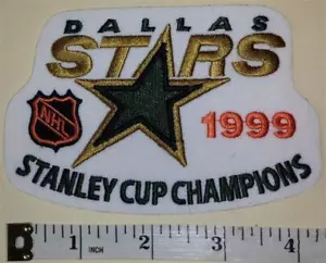 1 TOPPA STEMMA EMBLEMA HOCKEY DALLAS STARS 1999 STANLEY CUP CHAMPIONS NHL - Foto 1 di 1