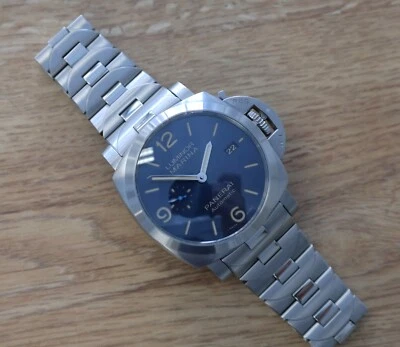 Panerai Luminor Marina 1950 2019, PAM01058, esfera azul, pulsera y correas de metal Foto 1 de 4