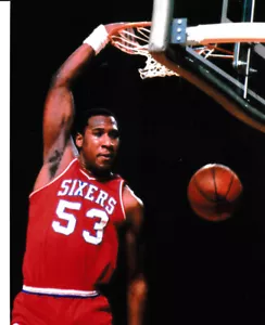 DARRYL DAWKINS UNSIGNED PHILADELPHIA 76ERS 8X10 PHOTO - Picture 1 of 1