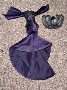 Disney Descendants Maleficient Doll Replacement Purple Dress Neck Piece - Picture 1 of 7