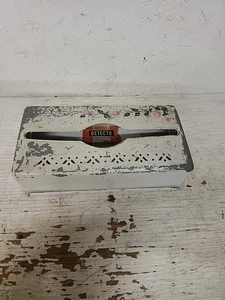 Porta fazzoletti vintage metallo da parete copertura floreale SHABBY CHIC - Foto 1 di 6